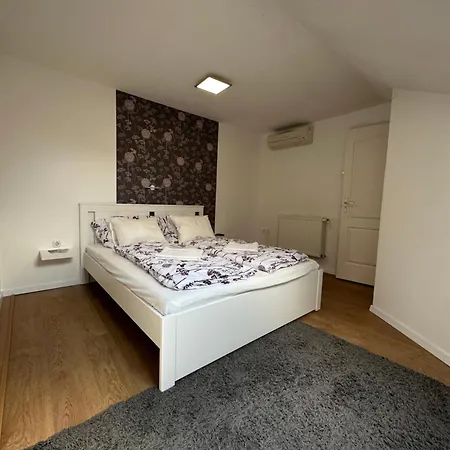 Centroom 아파트 *